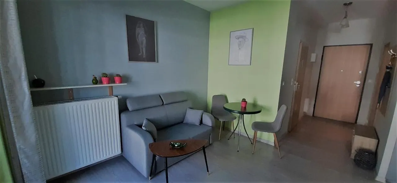 Green Wilanow Apartment With Free Parking Warsaw