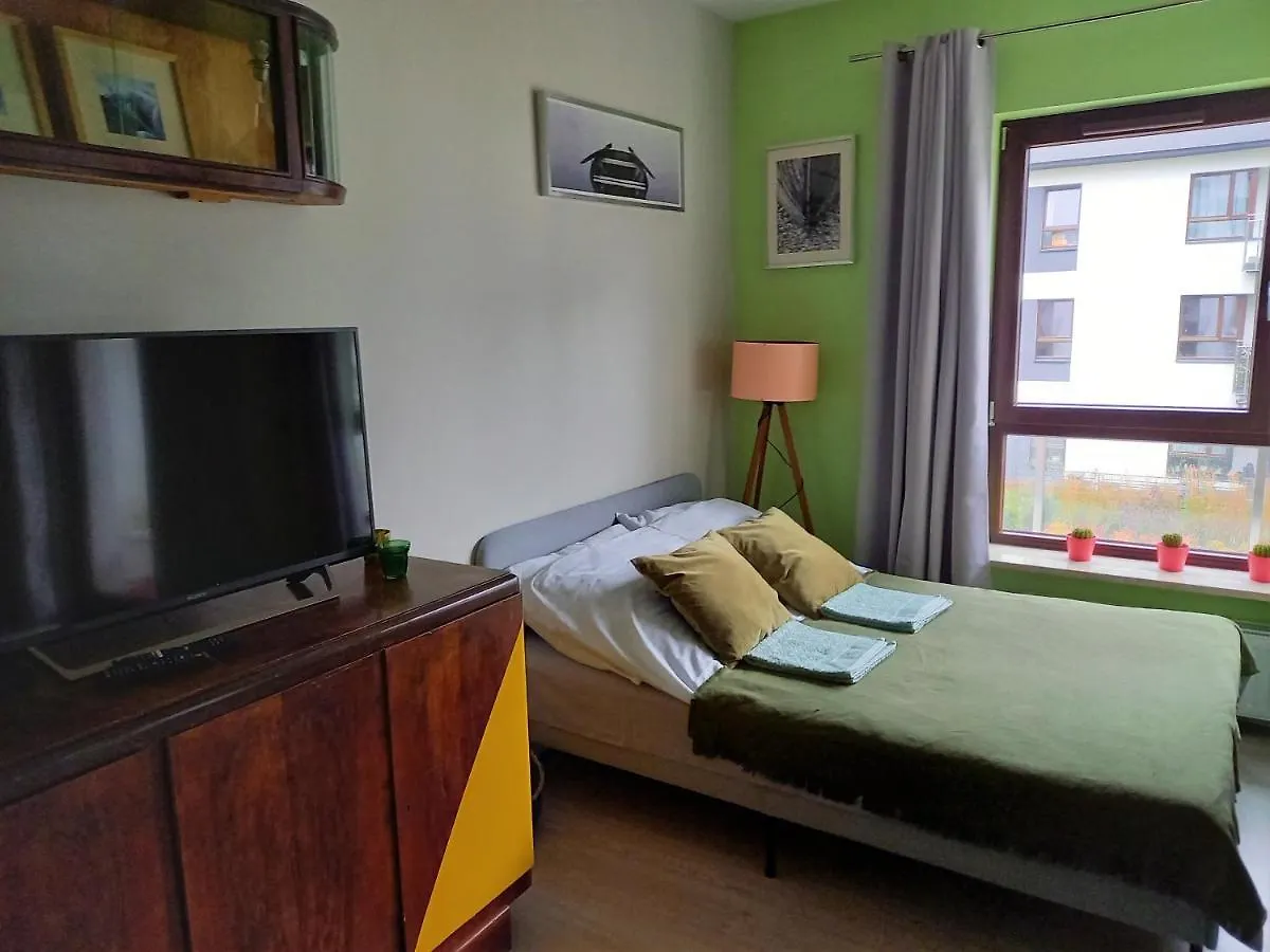 Green Wilanow Apartment With Free Parking Warsaw