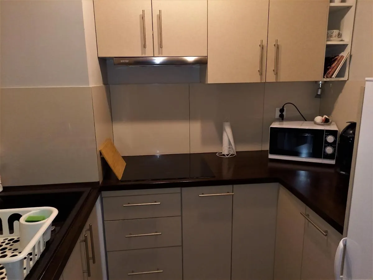 Green Wilanow Apartment With Free Parking Warsaw